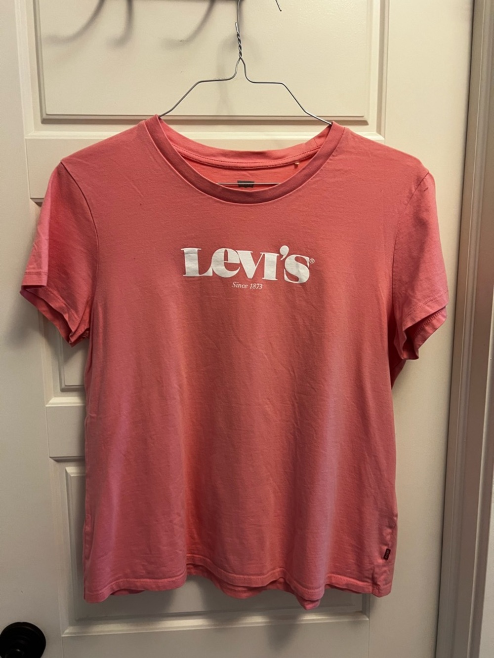 Levi's Coral Pink Classic Logo Crew Tee